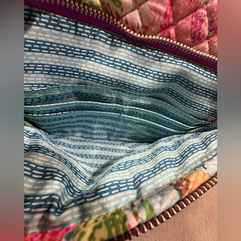 Vera Bradley Super bloom cross body Purse - Picture 5 of 8